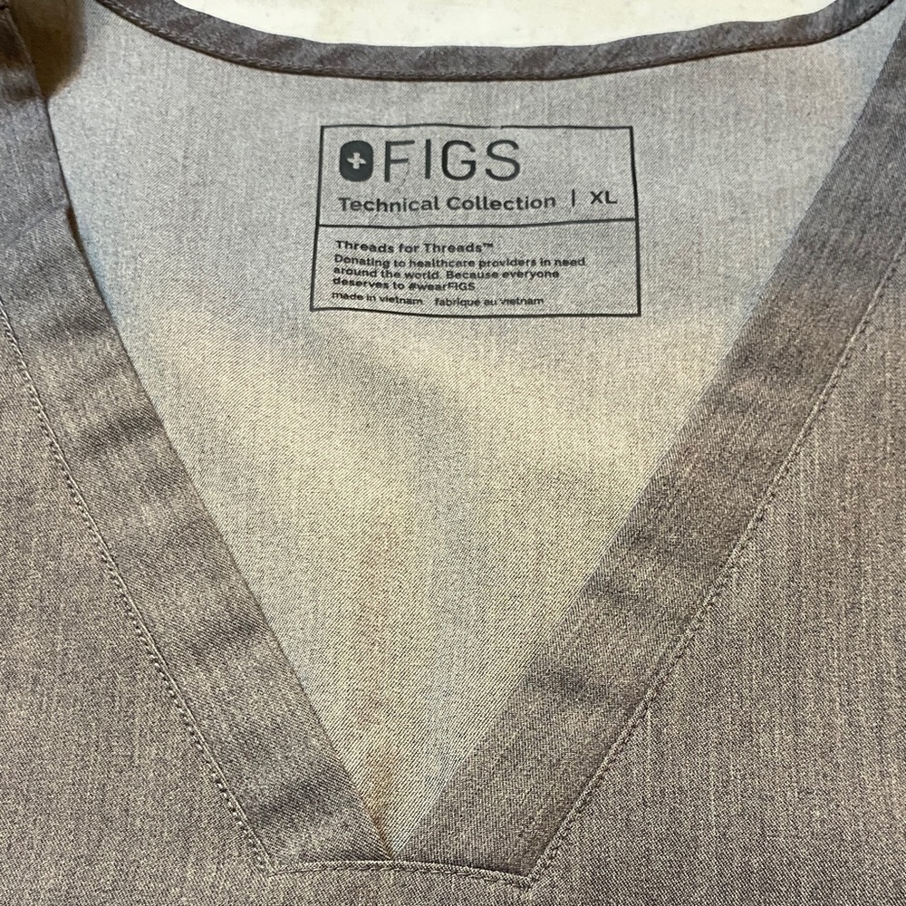 Figs Heather Gray V-Neck Scrub Top